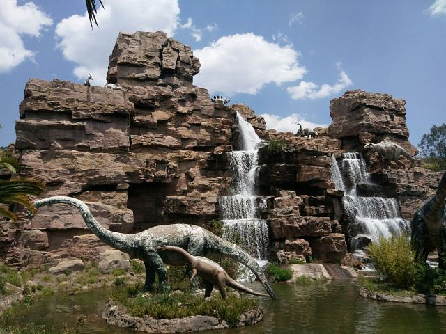 世界恐龙谷旅游区