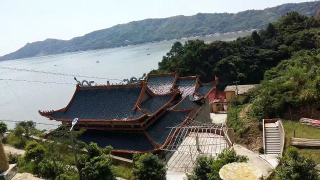 龙佳生态温泉山庄