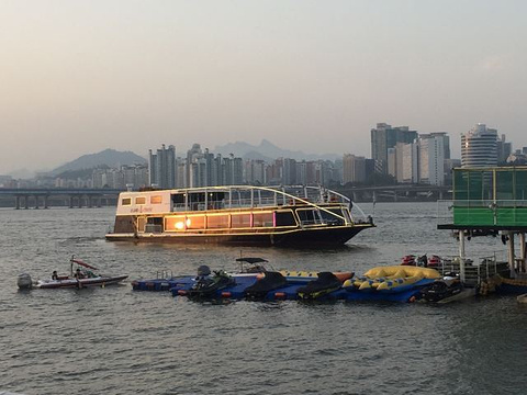 汉江游轮面包秀旅游景点攻略图
