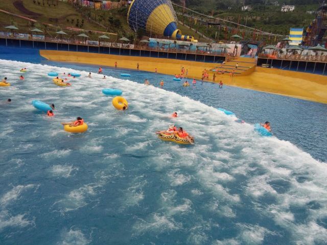 南江水上欢乐园