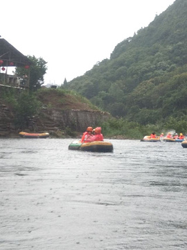 白云溪漂流旅游景点攻略图