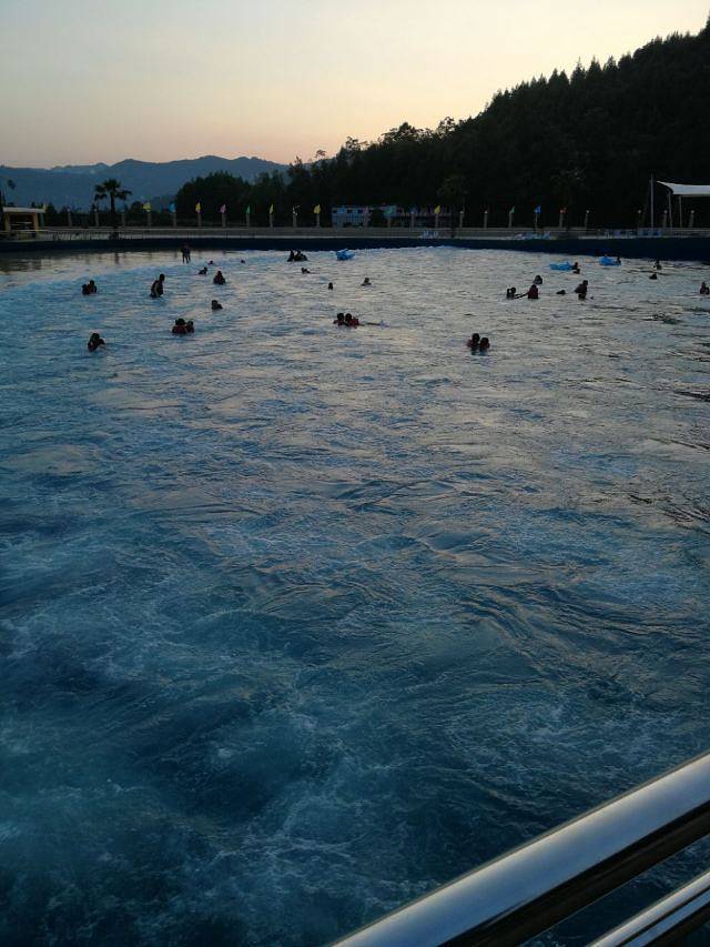 驷马水乡大峡谷