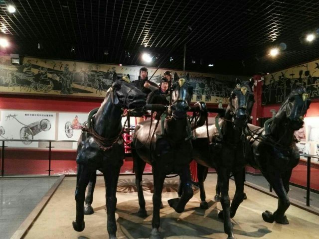 郑国车马坑景区