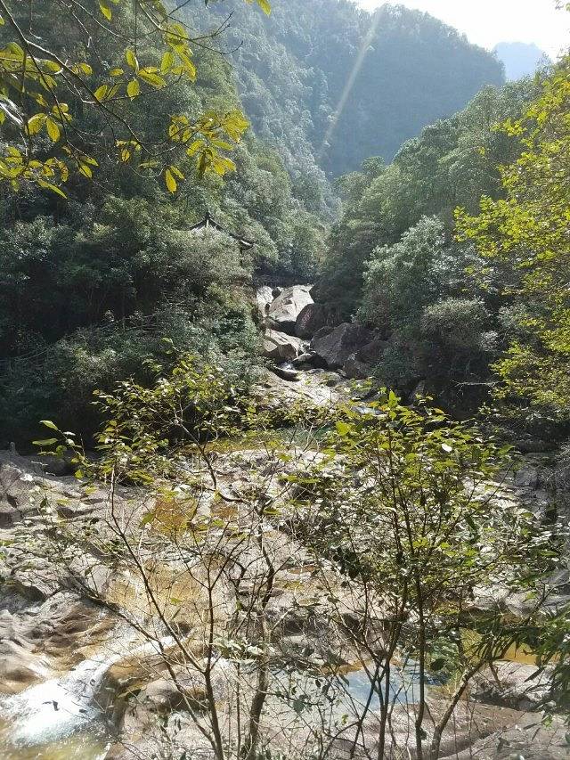 黄岗山大峡谷