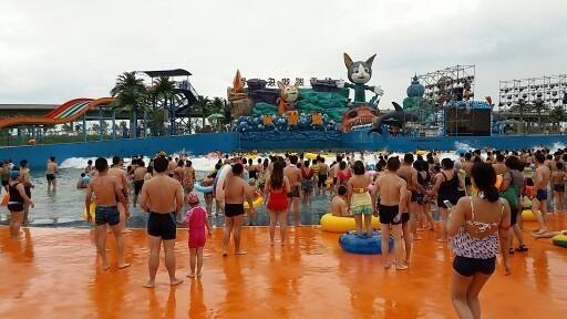 秋雪湖欢乐世界