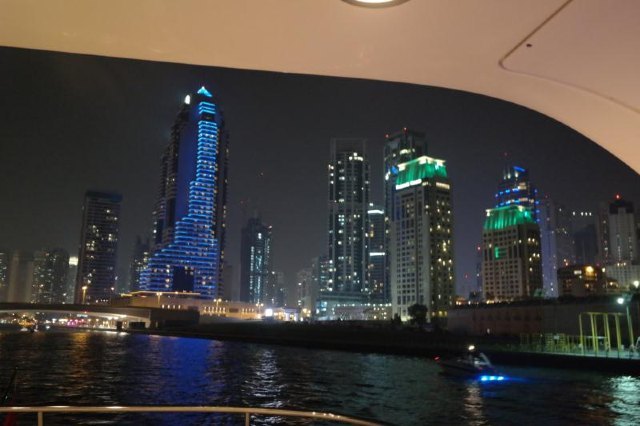 迪拜码头游艇观光