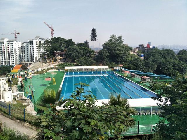 狂欢岛冒险水世界