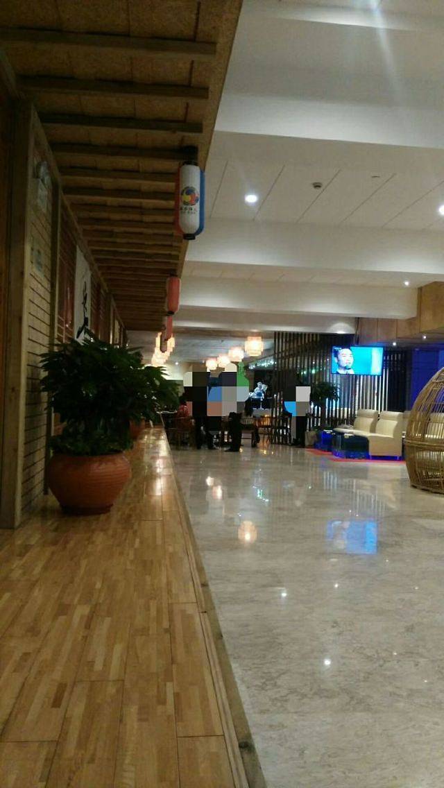 秋水怡人汗蒸汤池