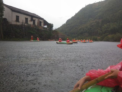 白云溪漂流旅游景点攻略图