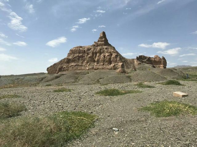 苏巴什佛寺遗址