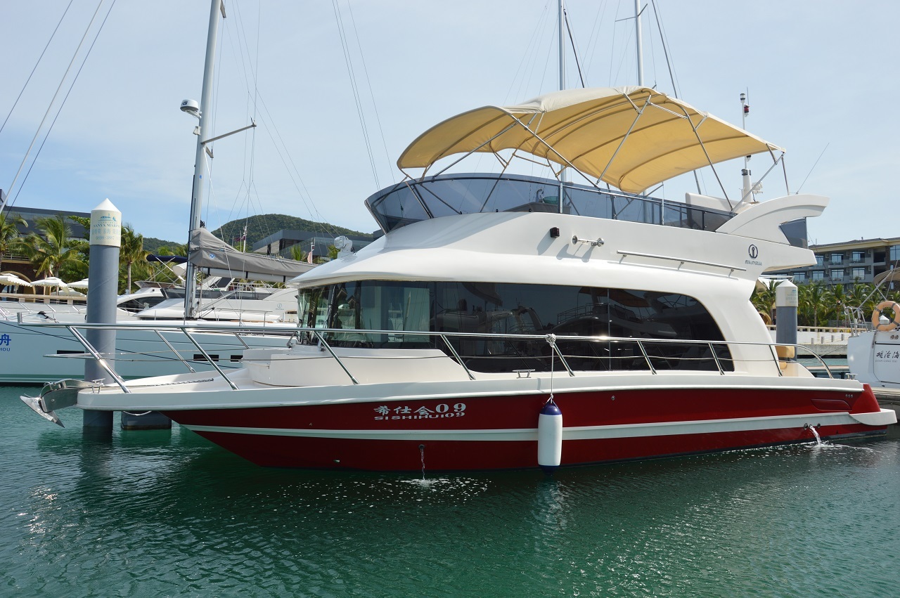 希仕会游艇乘风破浪亲海体验 海鲜餐