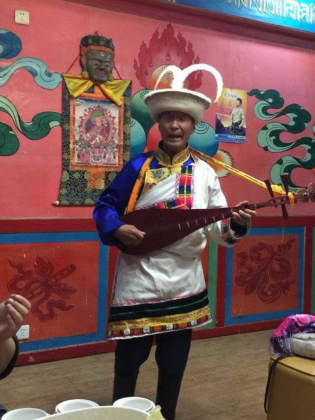 九寨人家烤羊晚会