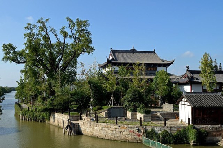 "梅花洲，在嘉兴城市承袭江南风韵的同时，再现了记忆中江南小镇生活的朴素和闲适_梅花洲"的评论图片