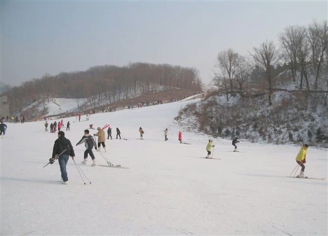 朱雀山滑雪场