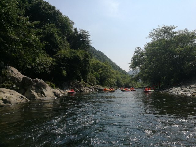 香溪漂流