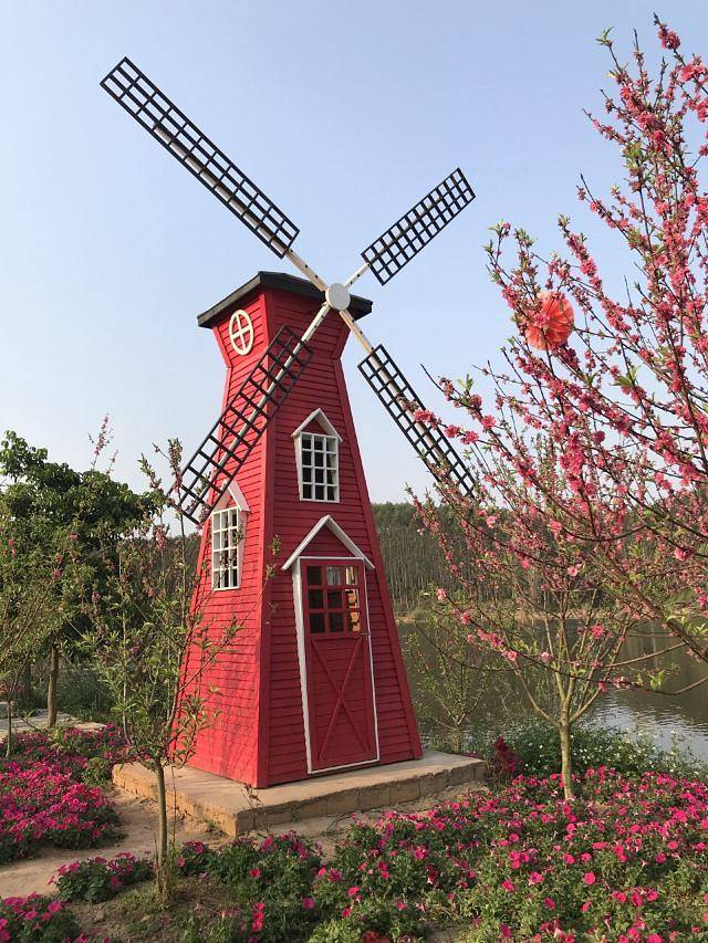 南宁花雨湖生态休闲旅游区