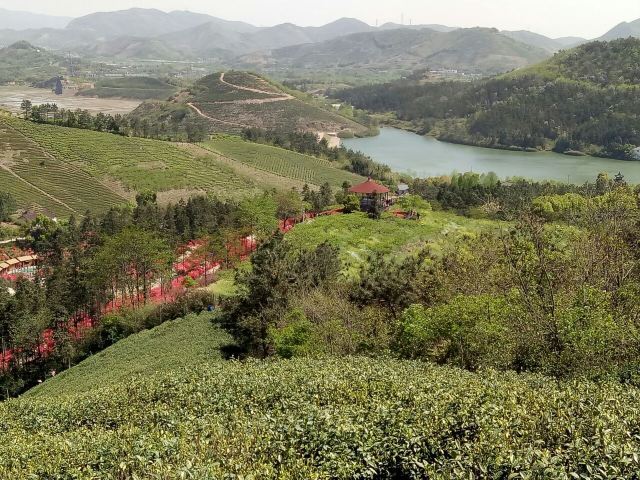 长兴城山沟景区