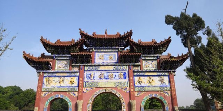 "广德寺和灵泉寺，分别在涪江的两岸，都属于中国观音故里风景区_广德风景区"的评论图片