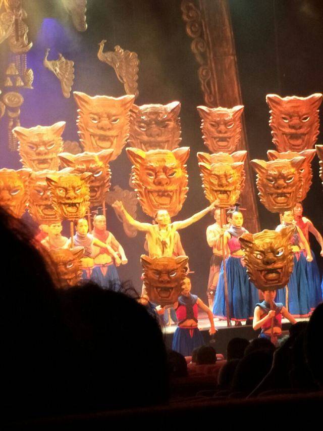 云南艺术剧院(东风西路店)