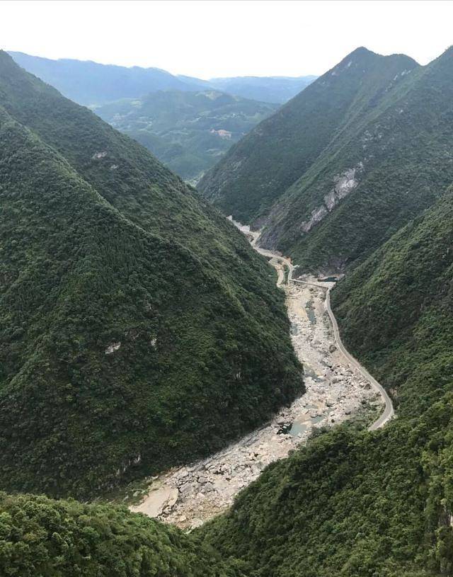 丰都九重天连天栈道