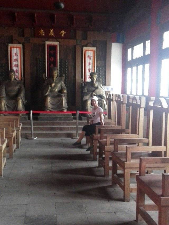 东平湖罗贯中纪念馆