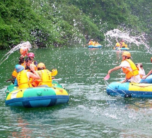 长墅源峡谷漂流