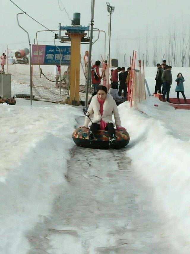 西湖滑雪场