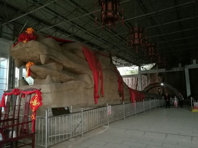 天下第一龙风景区