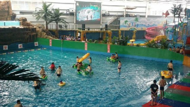 古莱坞梦幻温泉水世界