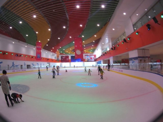 喜悦滑冰场(新源大街店)
