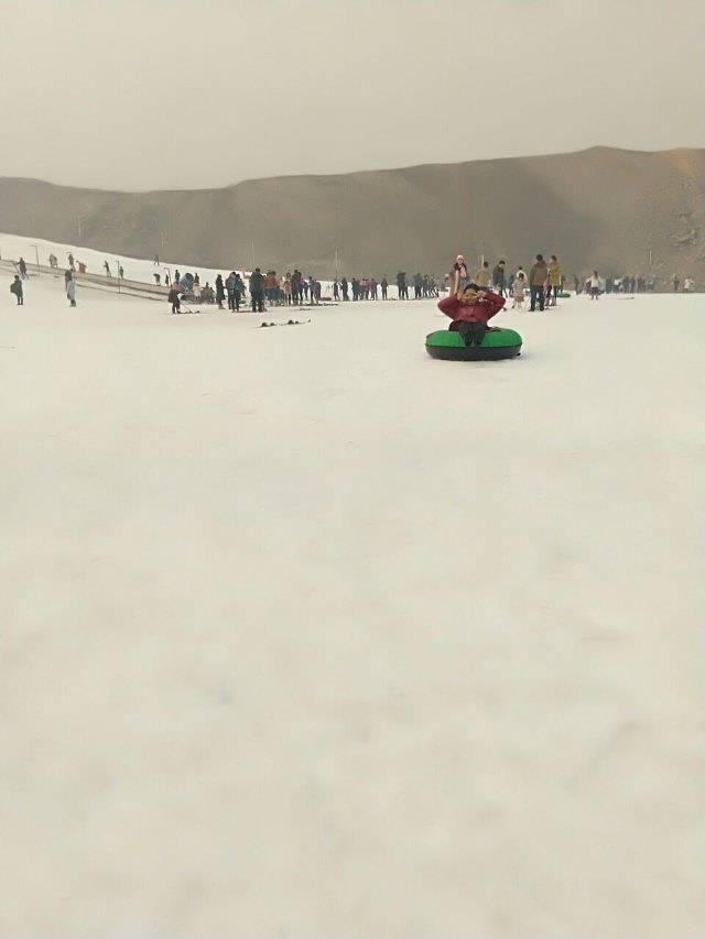 西柏坡温泉滑雪场