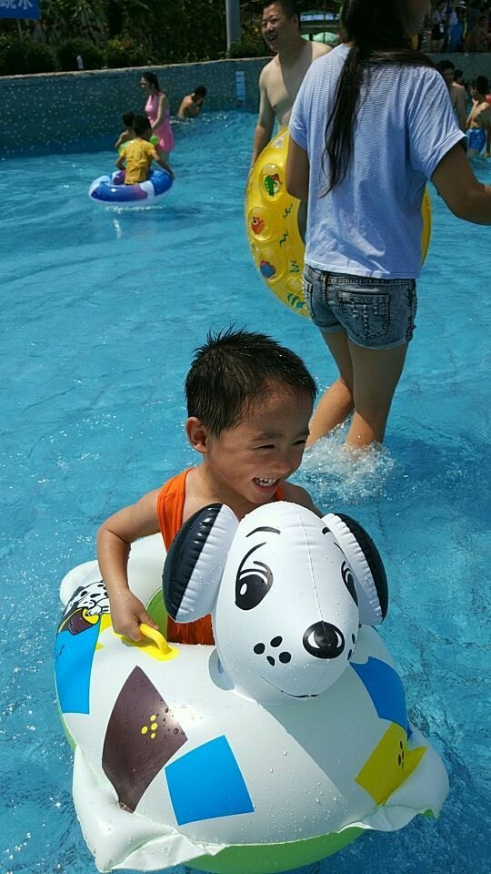 白龙潭水上乐园