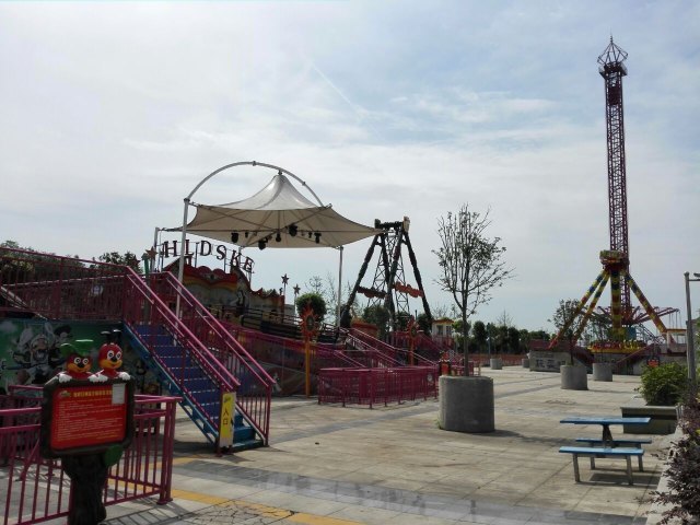 嘻哈乐园游乐园