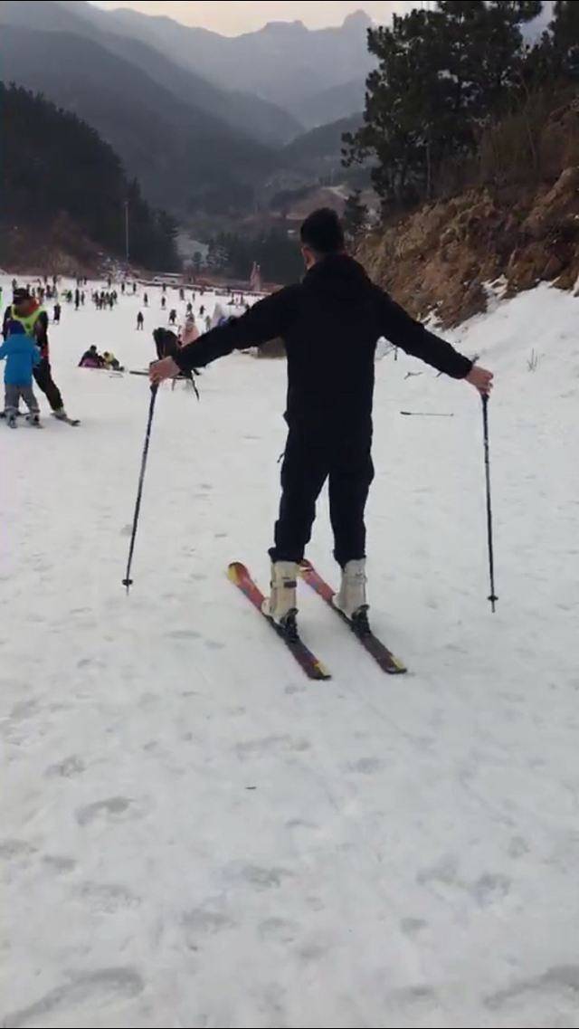 青岛崂山北宅高山滑雪场