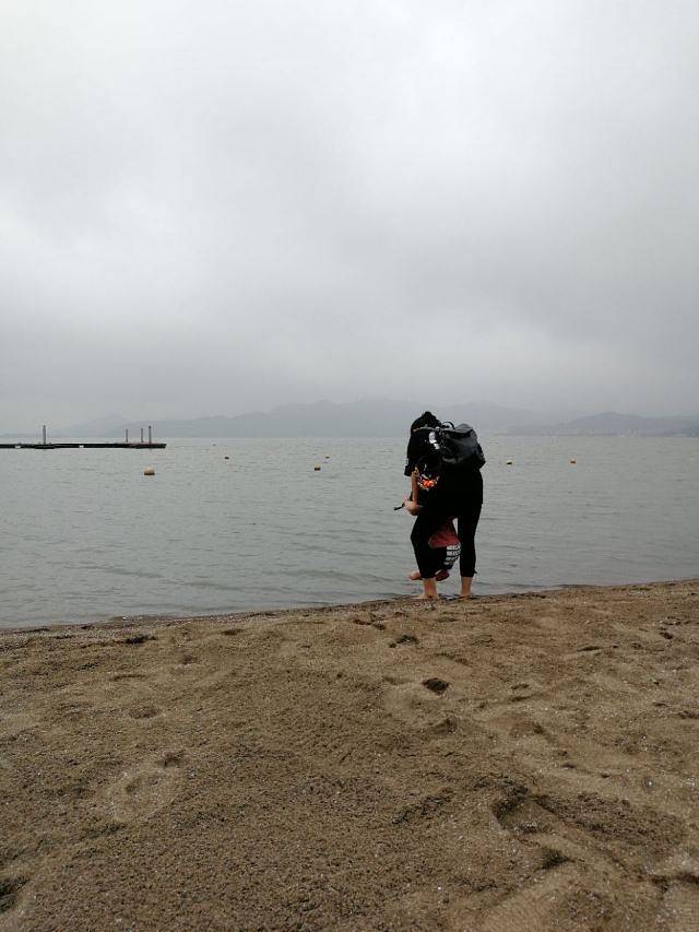 东钱湖随风沙滩