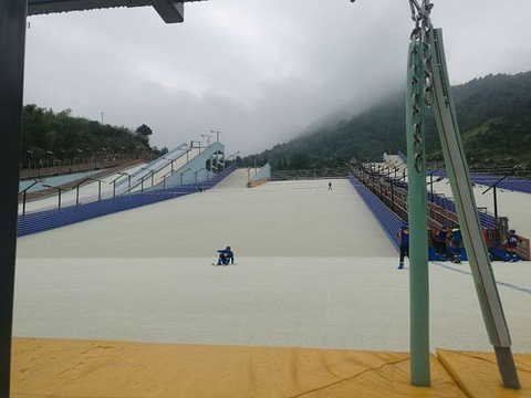 三角山四季滑雪场旅游景点攻略图