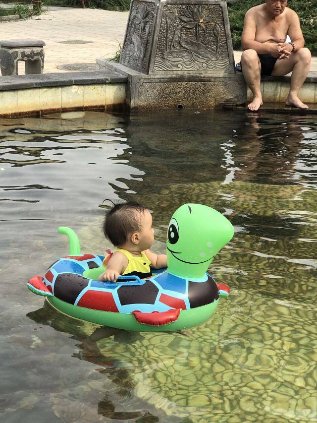 德百温泉度假村