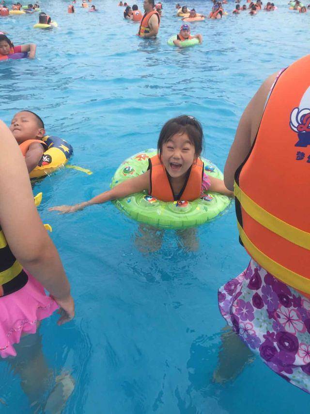 德乐堡梦幻水世界