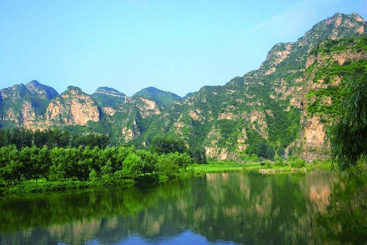 野三坡清泉山,十渡孤山寨二日游(1早2正餐,竹筏戏水,意外险)hkjq—a7