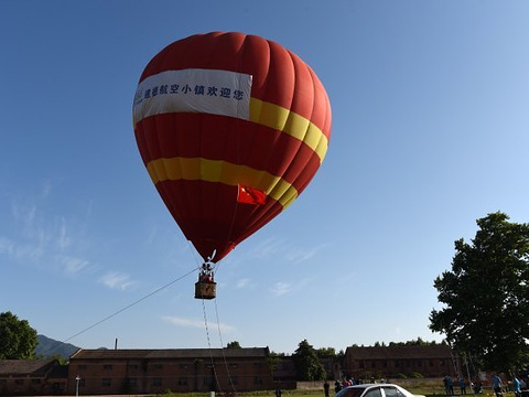 富林山汽车公园