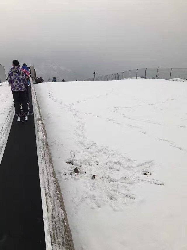 华山国际滑雪场