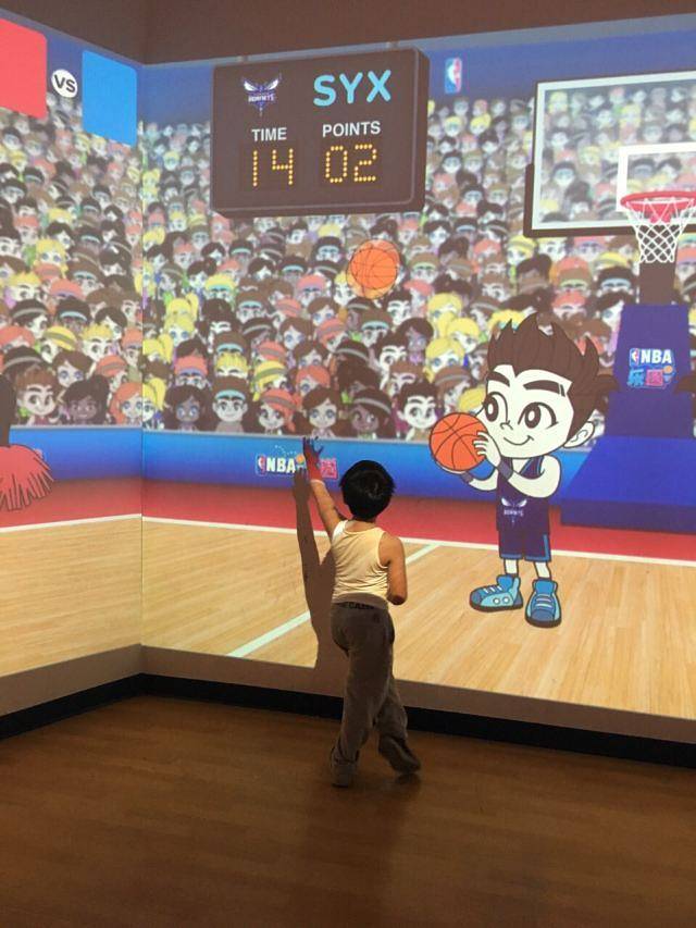 NBA乐园(湖滨道购物中心店)
