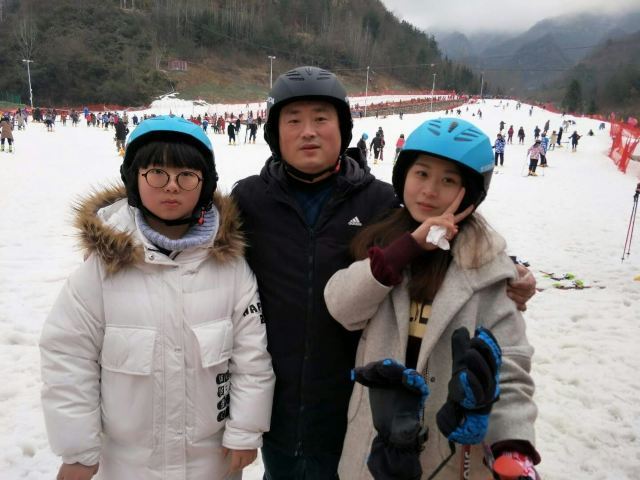 武当国际滑雪场