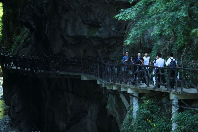 巴人河生态旅游区(三峡女人谷)