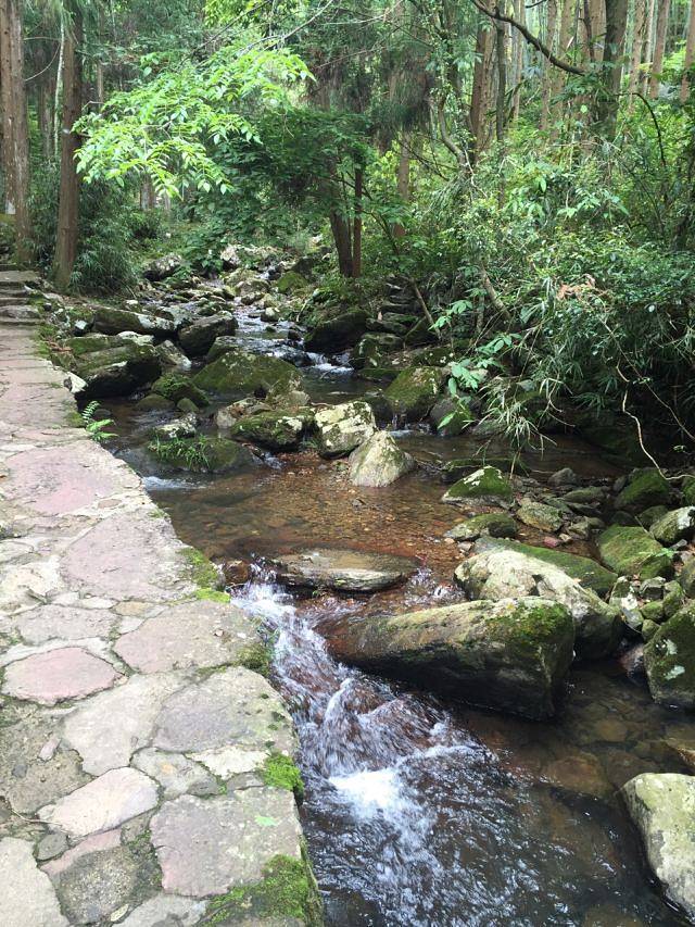 青云山九天瀑布