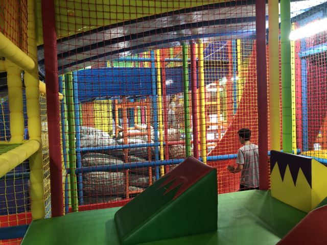 袋鼠玩趣城(绿地国博财富中心店)