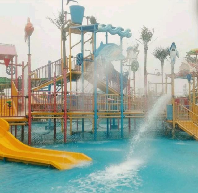 扬州水上乐园