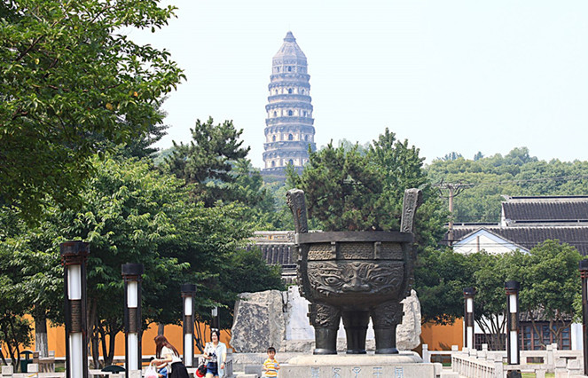 (以上时间仅供参考, 导游可根据当天实际情况调整游览