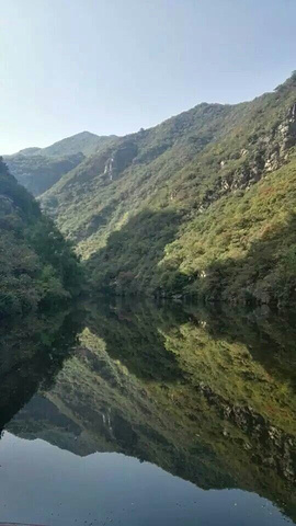 "配合爨底下去的，玩了两天，里面风景很不错，山清水秀的，风景很不错_双龙峡"的评论图片