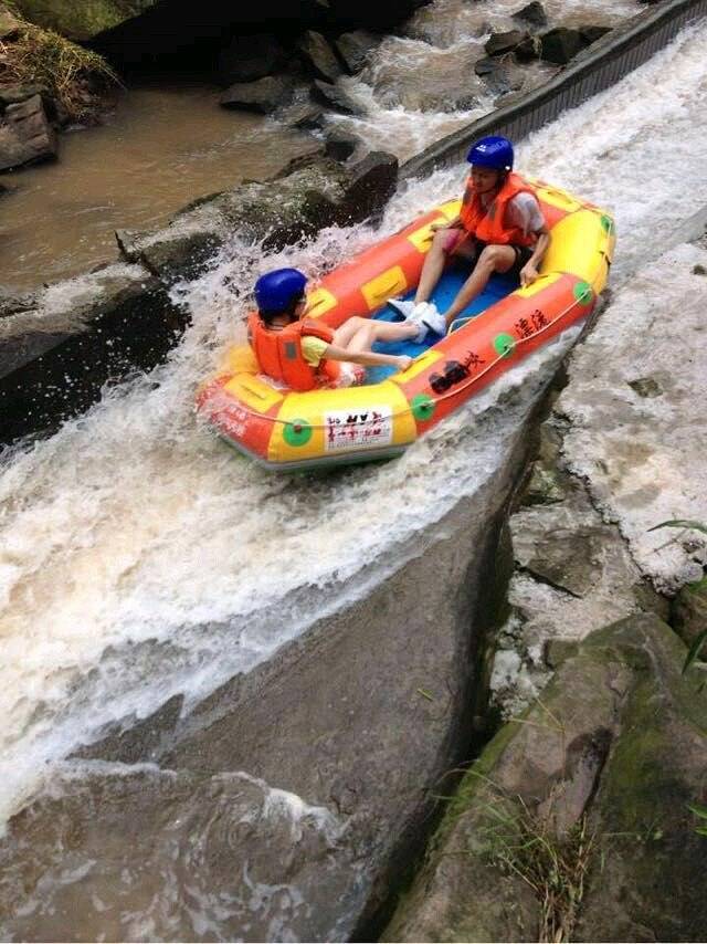 涞滩鹫峰峡漂流